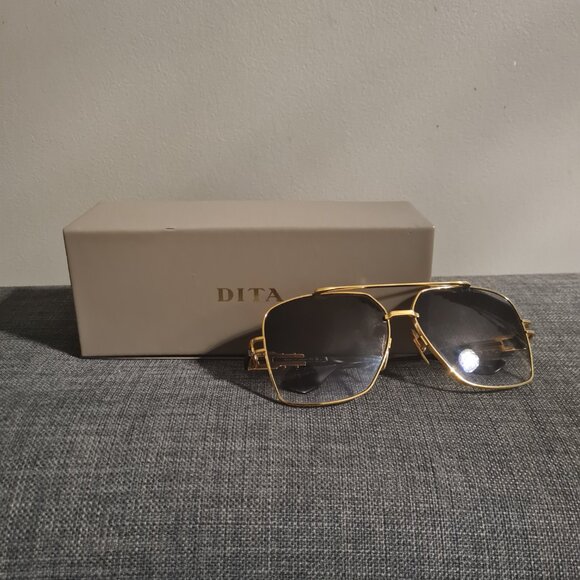 Dita-Grand Emperik- - Picture 2 of 4